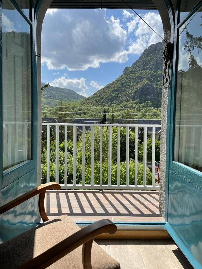 Raco Del Pirineu Apartment Ал Понт да Суер Екстериор снимка